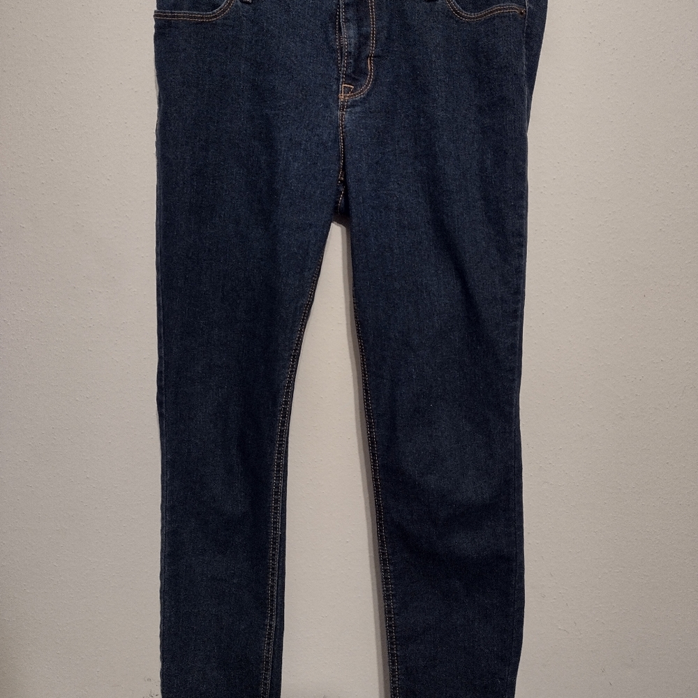 Super skinny mid rise denim